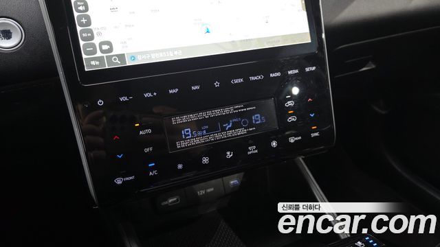 Hyundai Tucson (NX4) Gasoline 1.6 Turbo 4WD Premium 2022 — фото 17