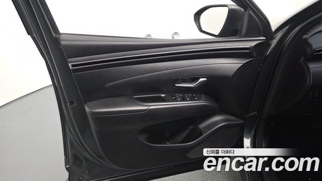 Hyundai Tucson (NX4) Gasoline 1.6 Turbo 4WD Premium 2022 — фото 24