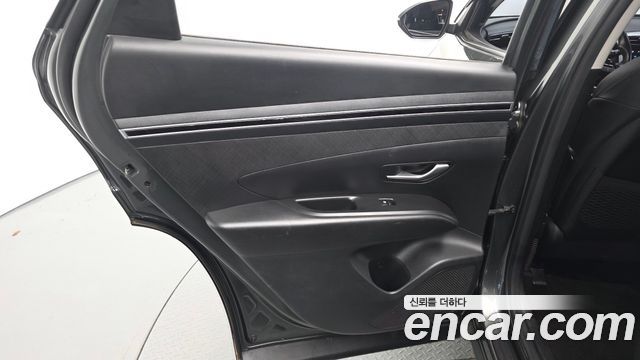 Hyundai Tucson (NX4) Gasoline 1.6 Turbo 4WD Premium 2022 — фото 25