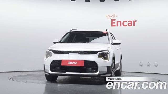 Kia Niro EV Air 2023 — фото 3