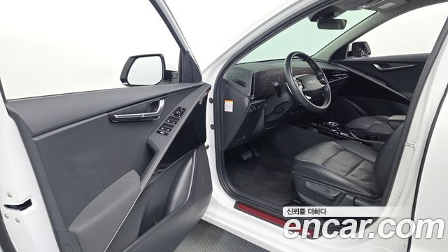 Kia Niro EV Air 2023 — фото 10