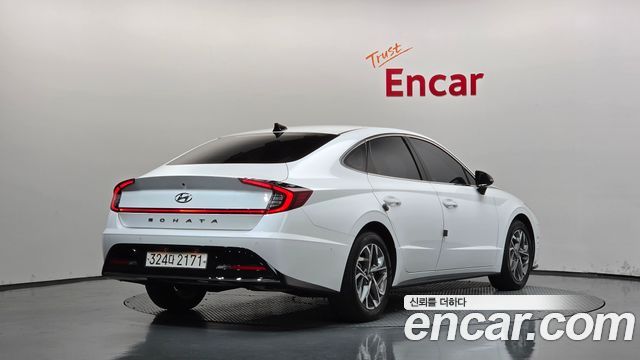 Hyundai Sonata (DN8) 2.0 Premium Plus 2022 — фото 2