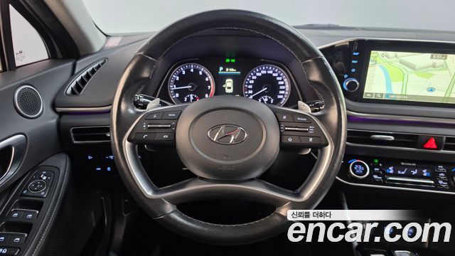 Hyundai Sonata (DN8) 2.0 Premium Plus 2022 — фото 14