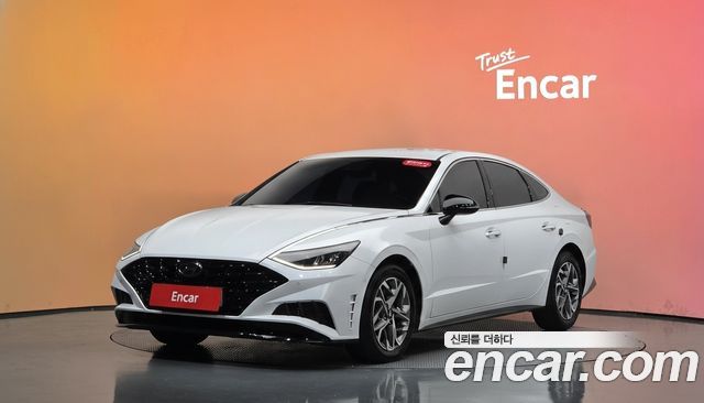 Hyundai Sonata (DN8) 2.0 Premium Plus