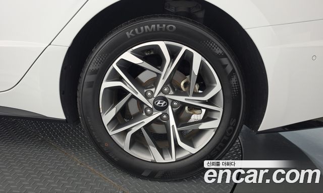 Hyundai Sonata (DN8) 2.0 Premium Plus 2022 — фото 21