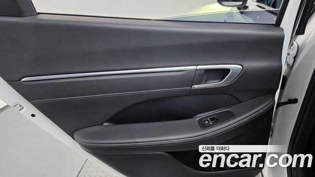 Hyundai Sonata (DN8) 2.0 Premium Plus 2022 — фото 25