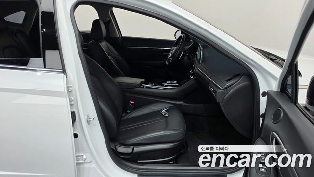 Hyundai Sonata (DN8) 2.0 Premium Plus 2022 — фото 26