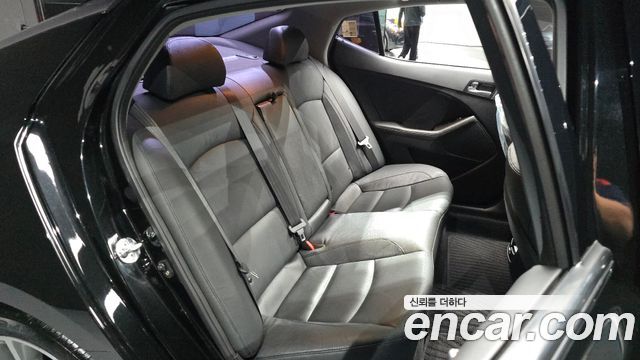 Kia K5 Prestige 2014 — фото 11