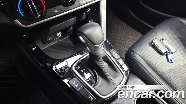 Kia Seltos Gasoline 1.6 Turbo 2WD Signature 2022 — фото 9