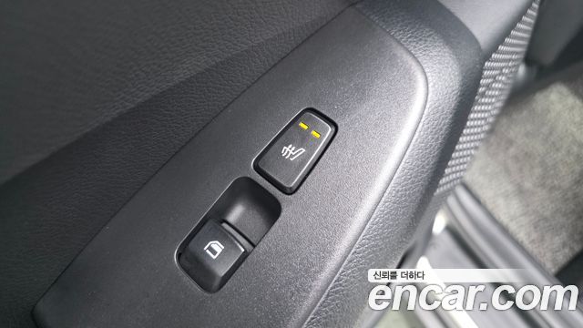 Kia Seltos Gasoline 1.6 Turbo 2WD Signature 2022 — фото 35