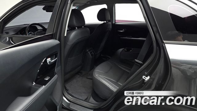 Kia Niro EV Prestige 2021 — фото 26