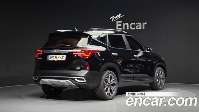 Kia Seltos Gasoline 1.6 Turbo 4WD Signature 2022 — фото 2
