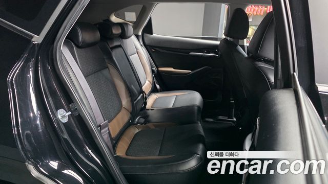 Kia Seltos Gasoline 1.6 Turbo 4WD Signature 2022 — фото 12