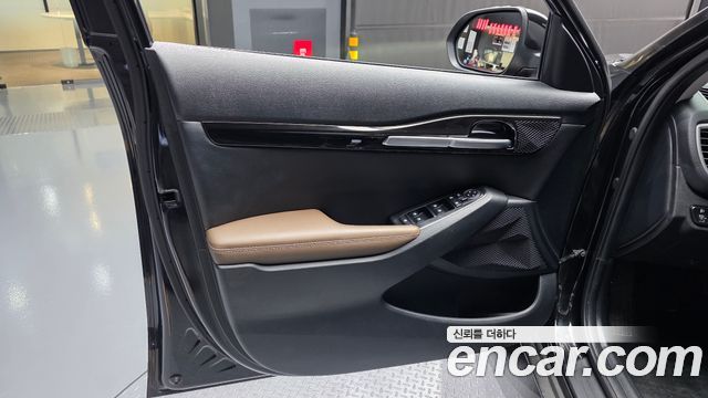 Kia Seltos Gasoline 1.6 Turbo 4WD Signature 2022 — фото 24