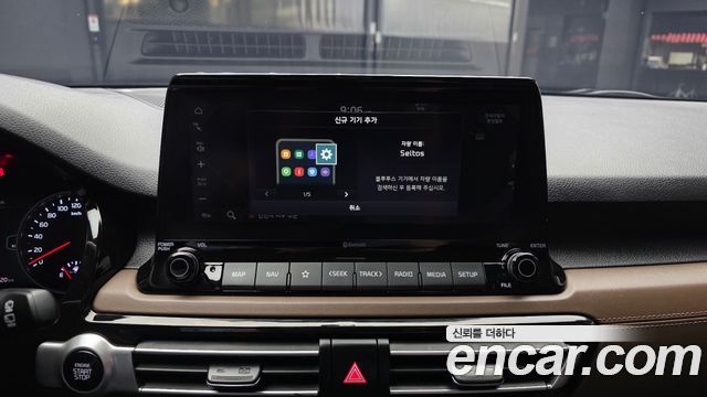 Kia Seltos Gasoline 1.6 Turbo 4WD Signature 2022 — фото 27