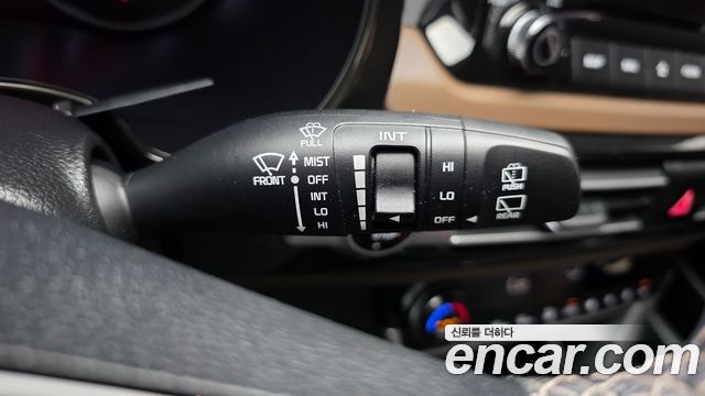 Kia Seltos Gasoline 1.6 Turbo 4WD Signature 2022 — фото 31