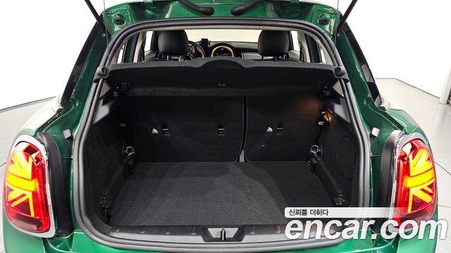 MINI Cooper 5Door Standard 3rd 2020 — фото 20