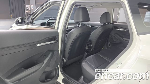 Kia Seltos Gasoline 1.6 Turbo 2WD Prestige 2023 — фото 11