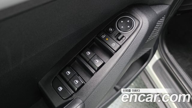 Kia Seltos Gasoline 1.6 Turbo 2WD Prestige 2023 — фото 13