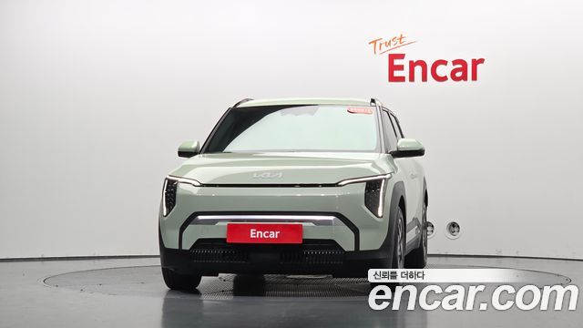Kia EV3 Standard 2WD Air 2025 — фото 3