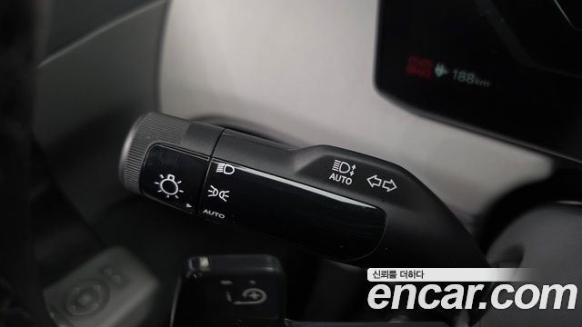 Kia EV3 Standard 2WD Air 2025 — фото 19