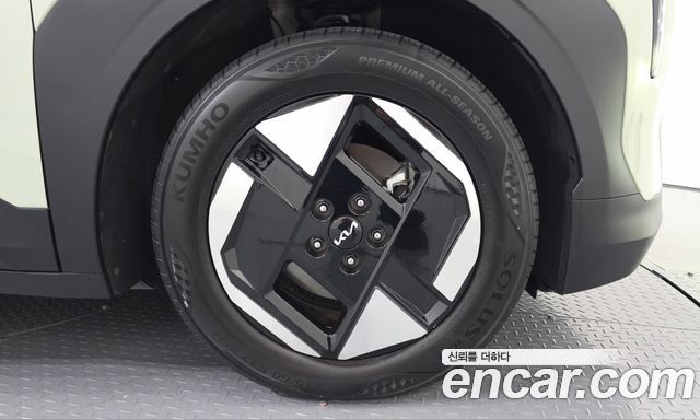 Kia EV3 Standard 2WD Air 2025 — фото 21