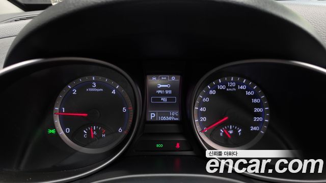 Hyundai Santa Fe (DM) Diesel(e-VGT) 2.0 2WD Premium 2013 — фото 8