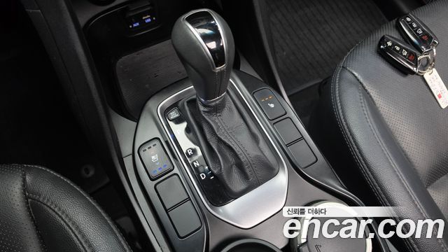Hyundai Santa Fe (DM) Diesel(e-VGT) 2.0 2WD Premium 2013 — фото 9