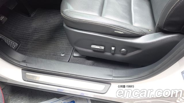 Hyundai Santa Fe (DM) Diesel(e-VGT) 2.0 2WD Premium 2013 — фото 31