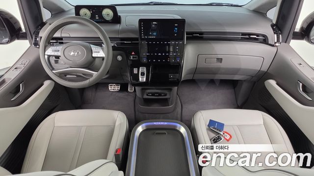 Hyundai Staria 4WD Lounge 9-Seater Inspiration 2022 — фото 7