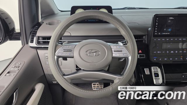 Hyundai Staria 4WD Lounge 9-Seater Inspiration 2022 — фото 14