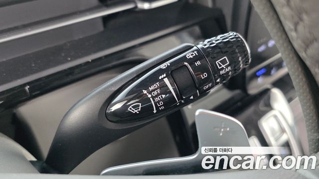 Hyundai Staria 4WD Lounge 9-Seater Inspiration 2022 — фото 28