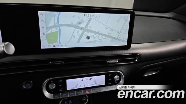 Genesis GV60 Standard AWD 2022 — фото 13