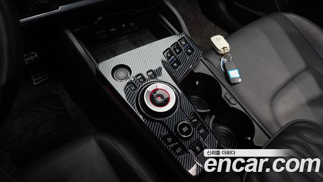 Kia Sportage (V) Gasoline 1.6 Turbo 2WD Signature 2024 — фото 9