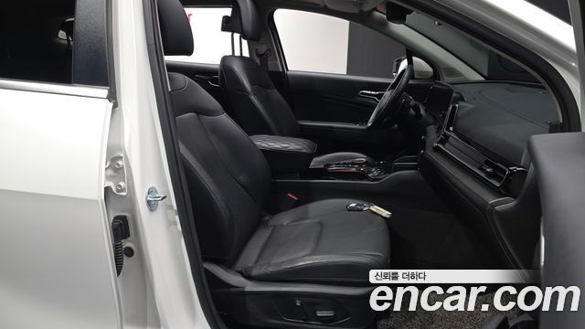 Kia Sportage (V) Gasoline 1.6 Turbo 2WD Signature 2024 — фото 11