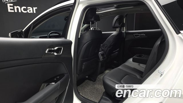 Kia Sportage (V) Gasoline 1.6 Turbo 2WD Signature 2024 — фото 26