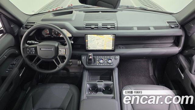 Land Rover Defender (L663) 130 P400 Outbound 2025 — фото 9
