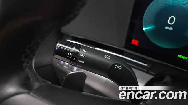 Hyundai Kona Electric (SX2) Long Range Inspiration 2024 — фото 32