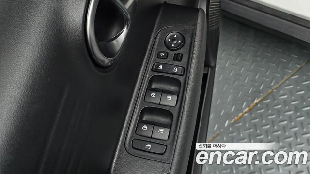 Hyundai Casper The Essential 2023 — фото 28
