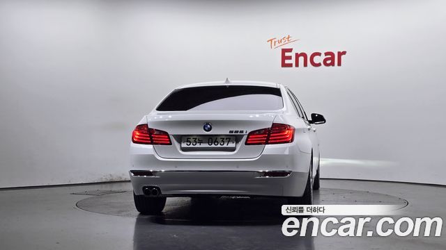 BMW 5 Series (F10) 528i Luxury Plus 2015 — фото 4
