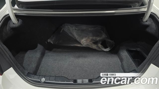 BMW 5 Series (F10) 528i Luxury Plus 2015 — фото 27
