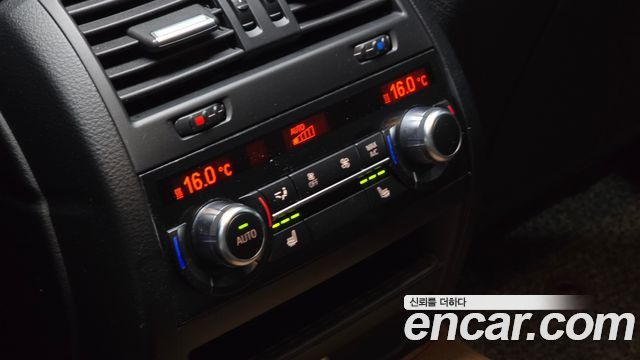 BMW 5 Series (F10) 528i Luxury Plus 2015 — фото 33