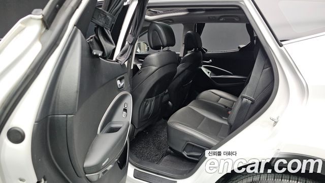 Hyundai Santa Fe The Prime Diesel 2.0 2WD Premium 2017 — фото 19