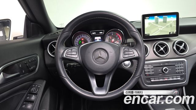 Mercedes-Benz CLA-Class (C117) CLA200 d 2016 — фото 13