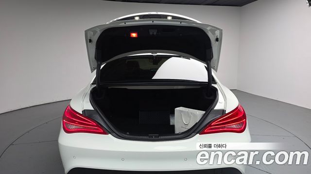 Mercedes-Benz CLA-Class (C117) CLA200 d 2016 — фото 20