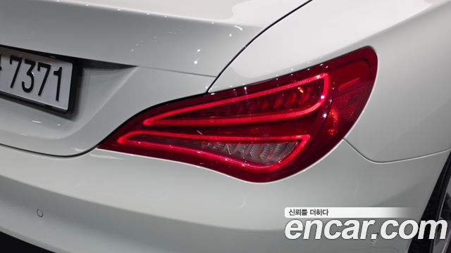 Mercedes-Benz CLA-Class (C117) CLA200 d 2016 — фото 23