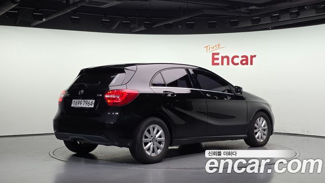 Mercedes-Benz A-Class (W176) A200 CDI Style 2014 — фото 2