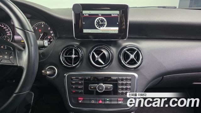 Mercedes-Benz A-Class (W176) A200 CDI Style 2014 — фото 14