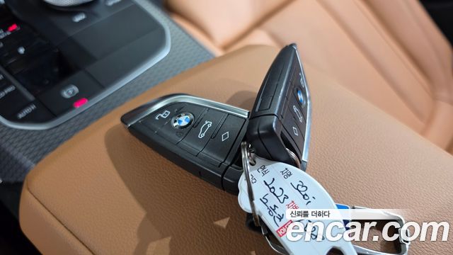 BMW 3 Series (G20) 320i M Sport 2024 — фото 33