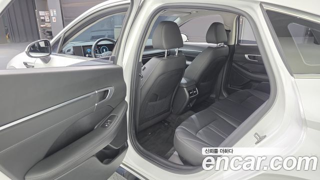Hyundai Sonata The Edge (DN8) 2.0 LPG(Rent) Business 1 2024 — фото 26